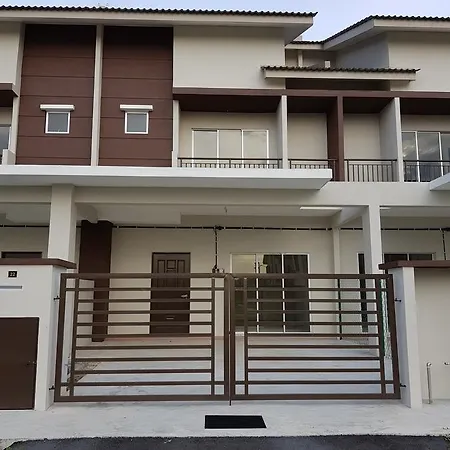 My Homestay Klia Sepang Exterior photo